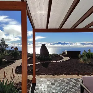 Casa Almendros Jacuzzi Garden Ferienhaus